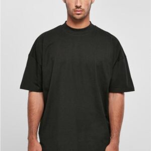 T-Shirt mit breitem Kragen bedrucken